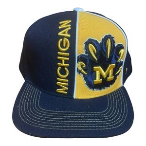 Zephyr Michigan Wolverines SnapBack Embroidered Wool Blend Baseball Cap NWOT